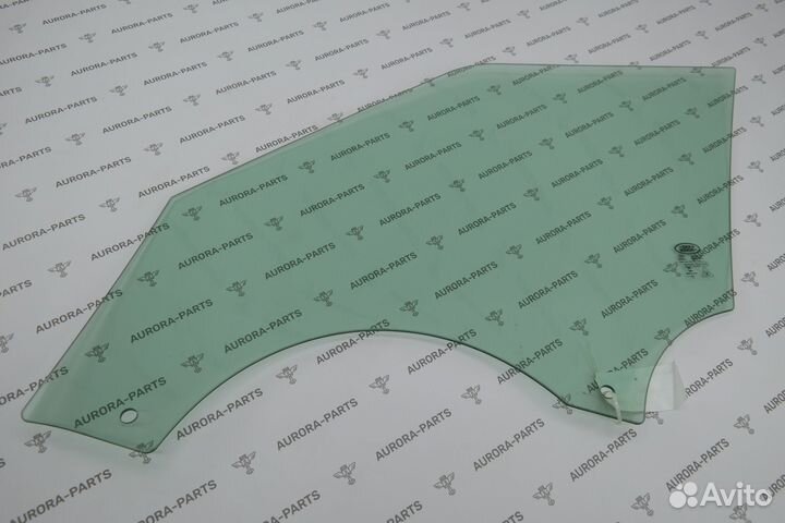 Стекло передней двери Range Rover Velar L560 2017