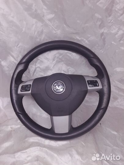 Руль в сборе Opel Astra H gtc