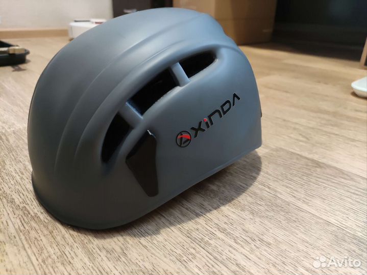 Шлем каска для альпизима скалолазания 58-62см