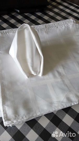 Салфетки белые журавинка 48шт