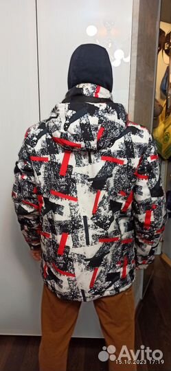 Горнолыжная куртка 50р и перчатки