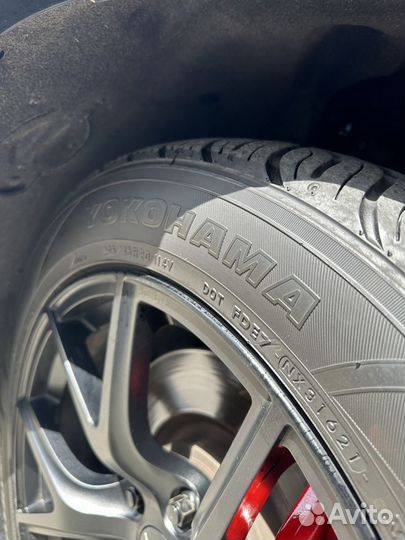 Yokohama Parada Spec-X 295/45 R20