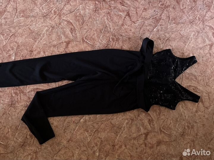 Комбинезон женский