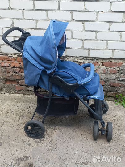 Коляска детская прогулочная