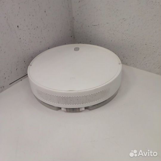 Робот-пылесос Xiaomi Robot Vacuum Mop Essential
