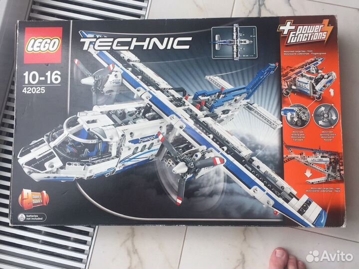 Lego Technic 42025