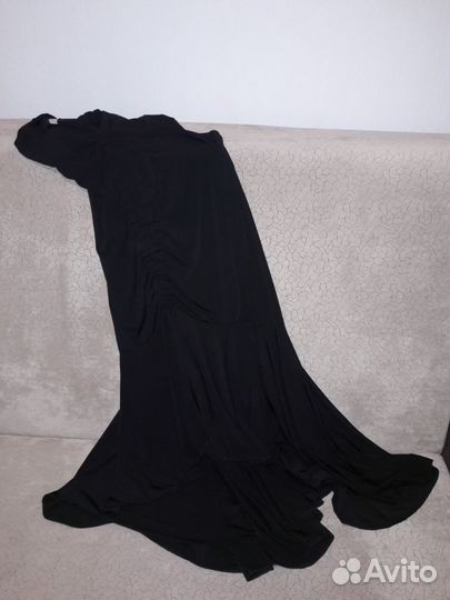 Платье черное