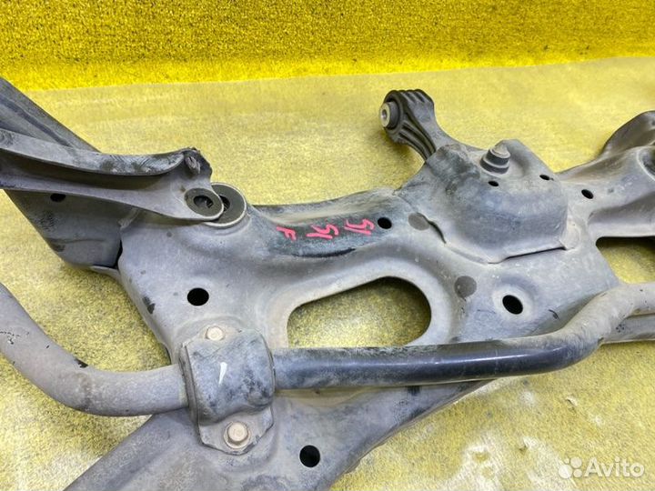 Балка под двс передняя Honda Fit/Shuttle/Grace 138006