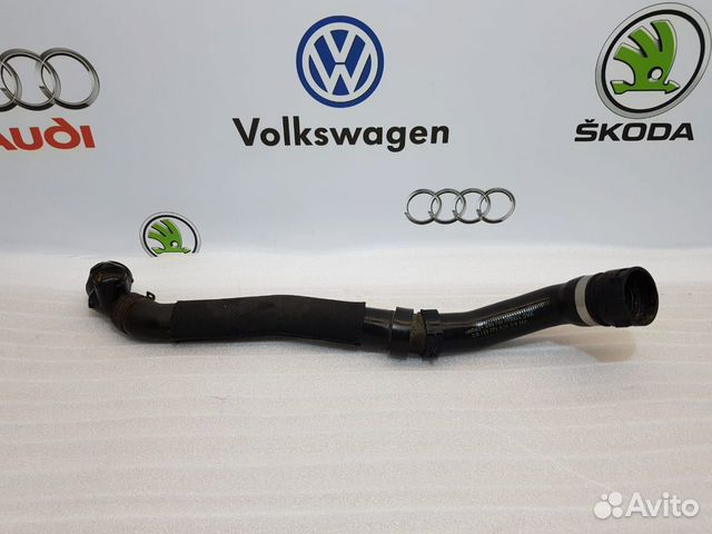 Патрубок радиатора Skoda Rapid 17-20 / Audi TT 98-06