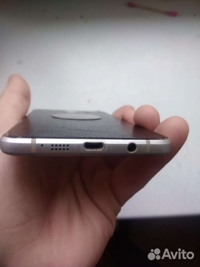 Телефон Samsung galaxy a5 2017