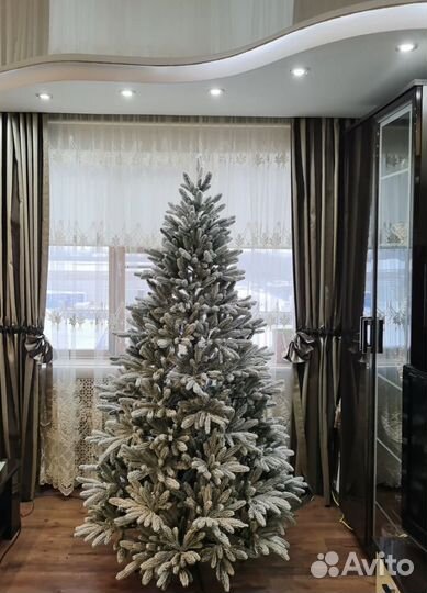 Елка искусственная литая заснеженная