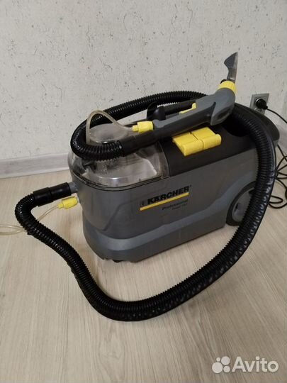Пылесос Karcher puzzi 10 1