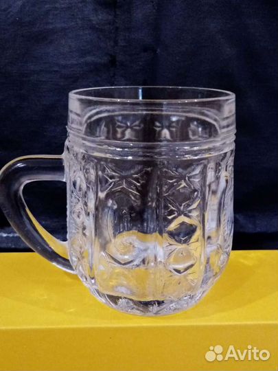 Хрустальные стаканы. Конфетница. фужеры, стопки