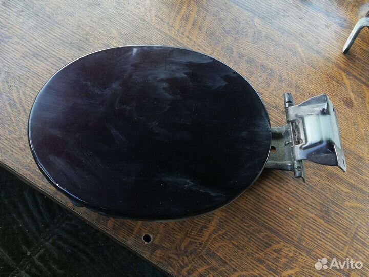 Лючок бензобака Мазда CX-7