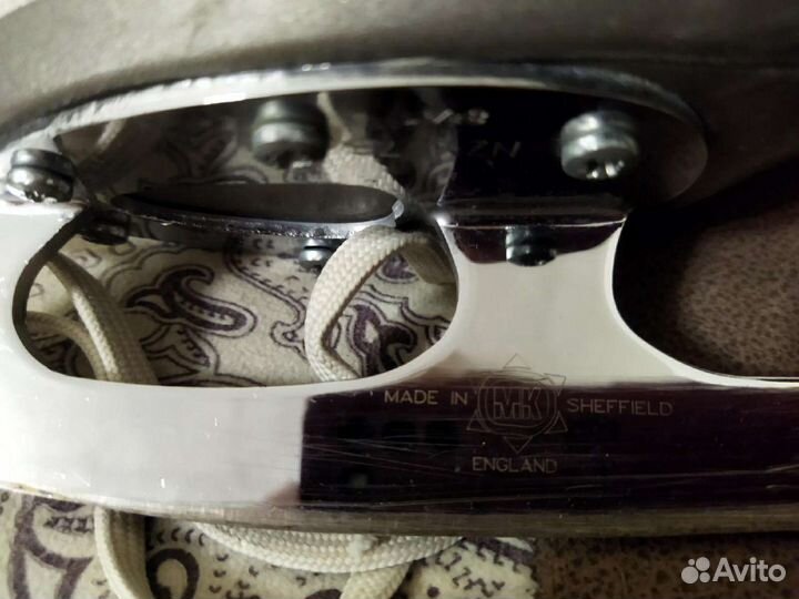 Фигурные коньки risport