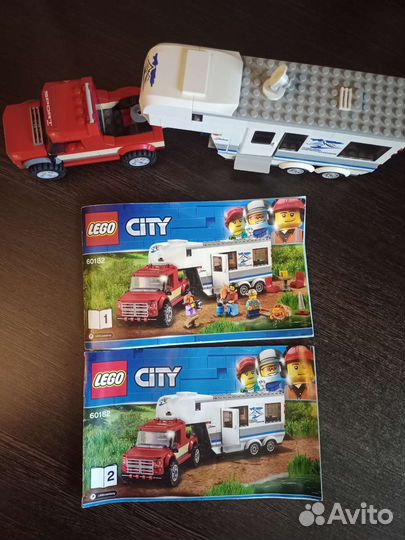 Lego City, Дом на колёсах (пикап)