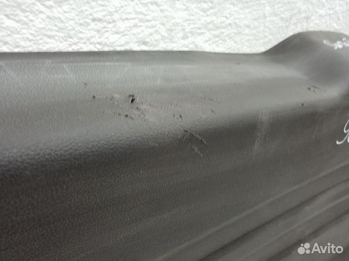 Обшивка крышки багажника Hyundai Santa Fe 4