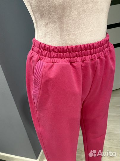 Костюм спортивный