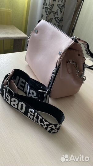 Сумка кросс-боди Balenciaga