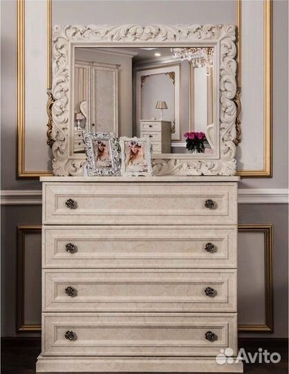 Спальный гарнитур