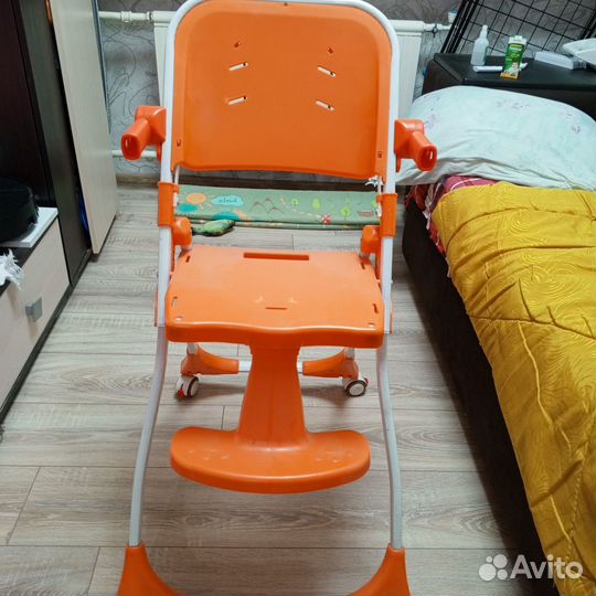 Стул для кормления
