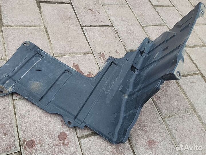 Chevrolet epica- пыльик двигателя