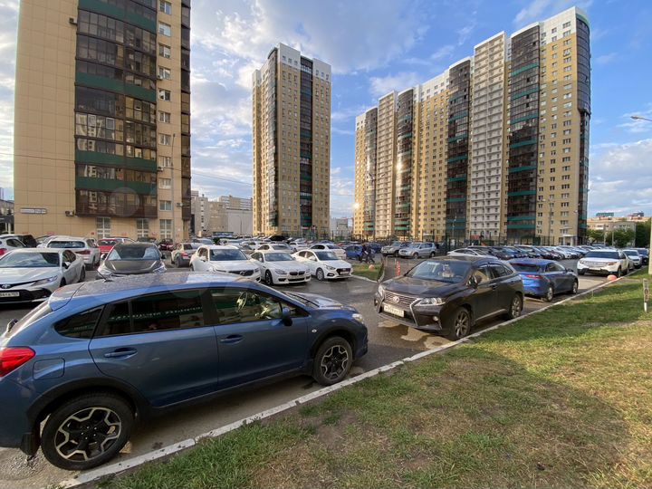 1-к. квартира, 70 м², 14/25 эт.