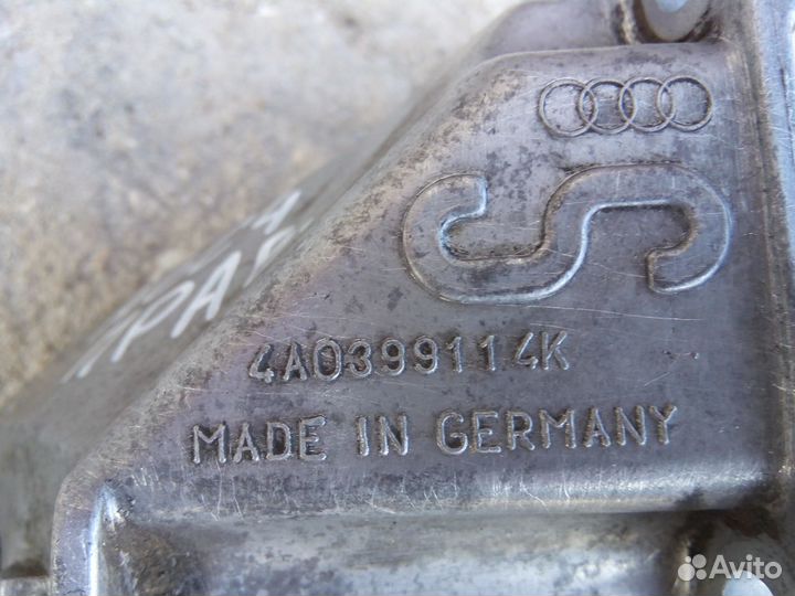 Кронштейн МКПП -правый Ауди 100/A6