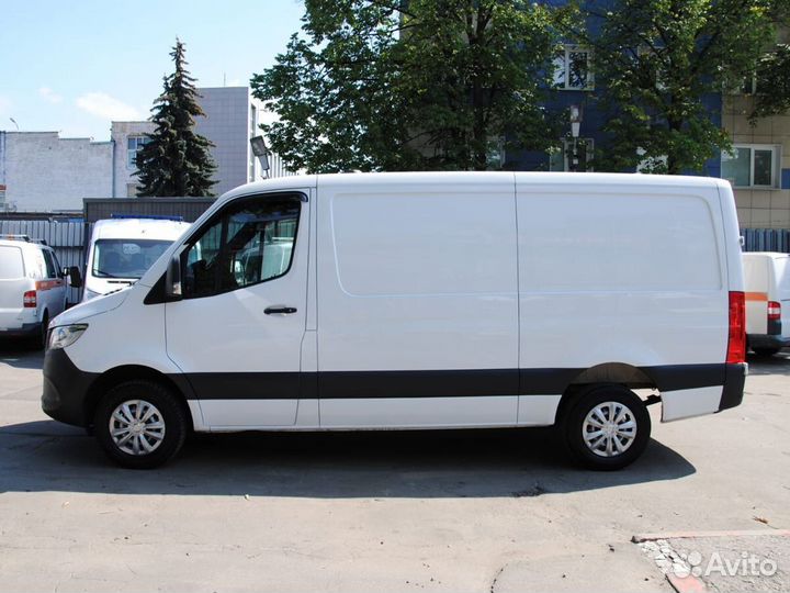 Mercedes-Benz Sprinter цельнометаллический, 2018