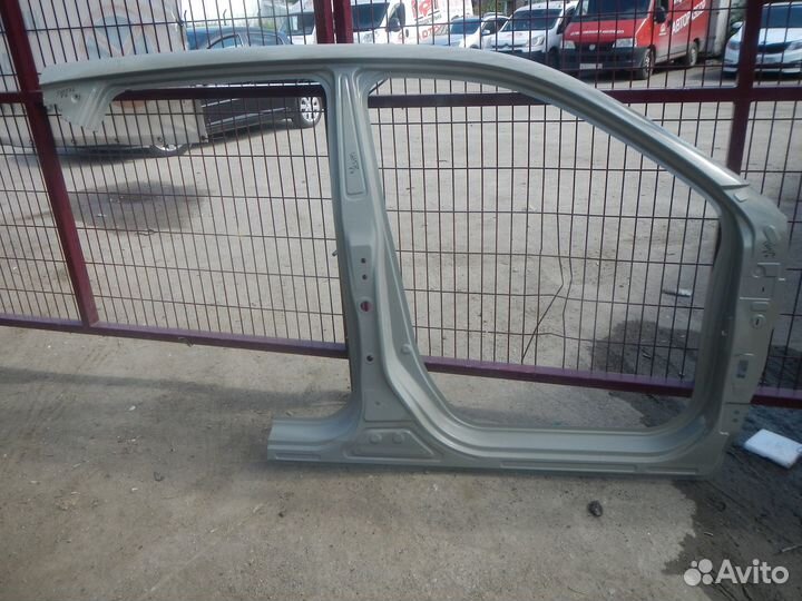 Панель боковая кузова/стойка правая Haval F7/F7x