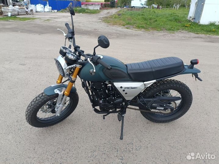 Racer RC250CK-A triumph