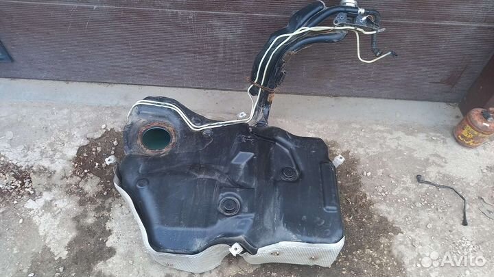 Бак топливный 2.0 CBF Volkswagen Passat CC