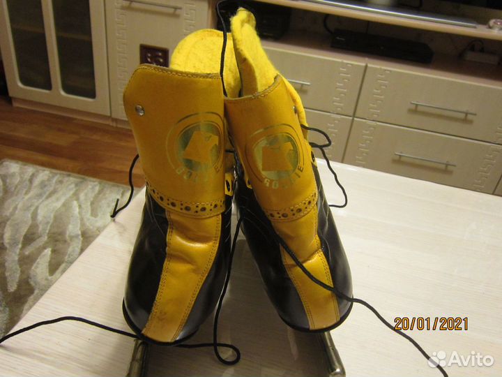 Коньки мужские 43 размер