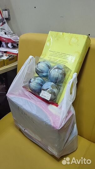 Новогодние игрушки