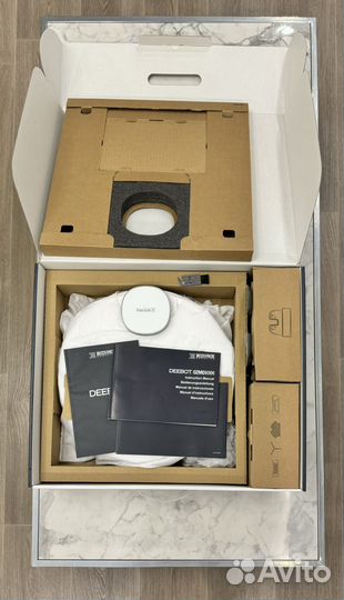 Ecovacs deebot Ozmo 900