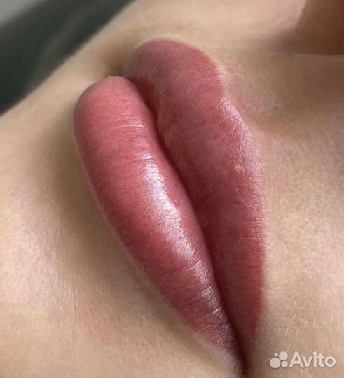 Перманентный макияж губ/бровей/межреснички