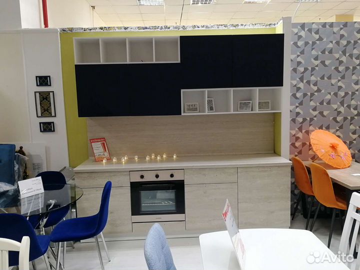 Кухня выставочный образец