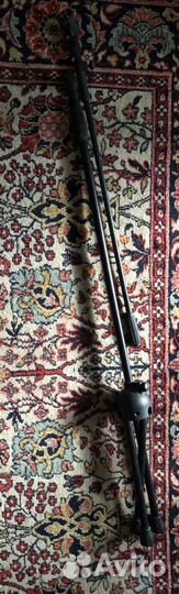 Стойка для микрофона напольная