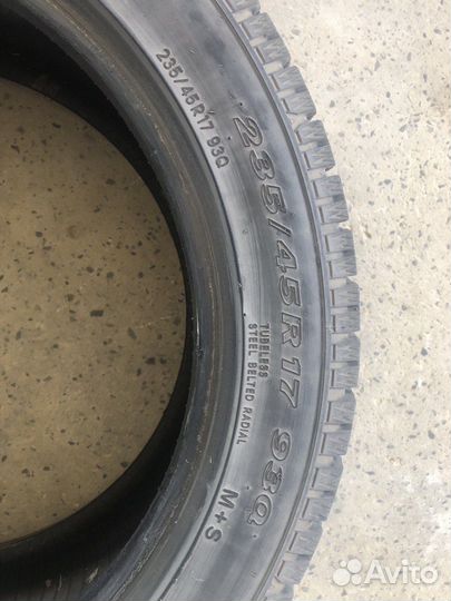 Toyo Observe Garit KX 235/45 R17 93Q