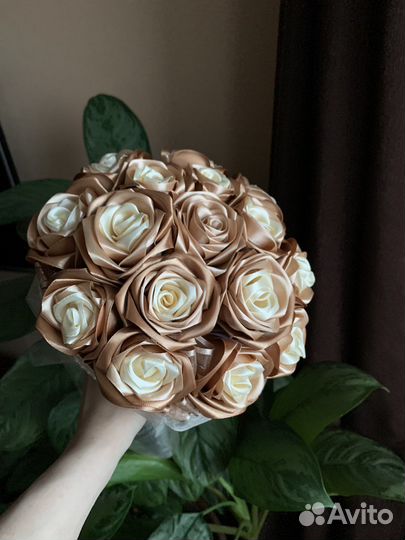 Букет роз из лент