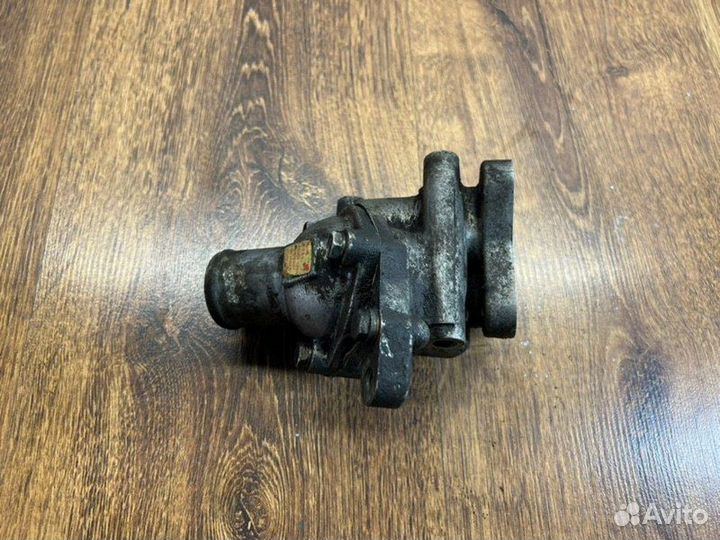 Корпус термостата Nissan Primera P11 седан 1.8