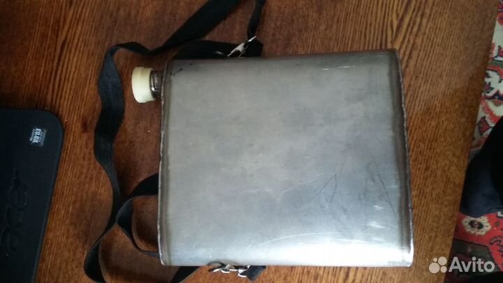 Фляжка-нержавейка,плащ-накидка