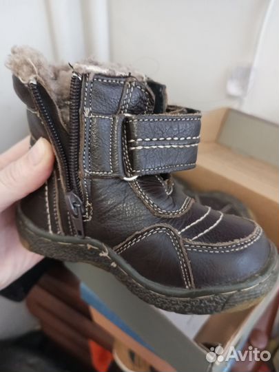Ботинки зимние для мальчика 23