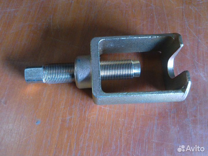 Съёмник шаровых и наконечников усиленный