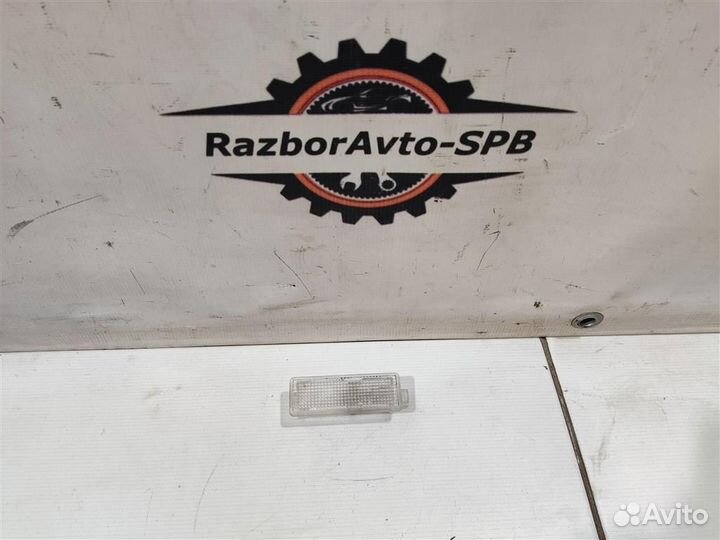 Плафон салонный BMW 7-серия E65/E66