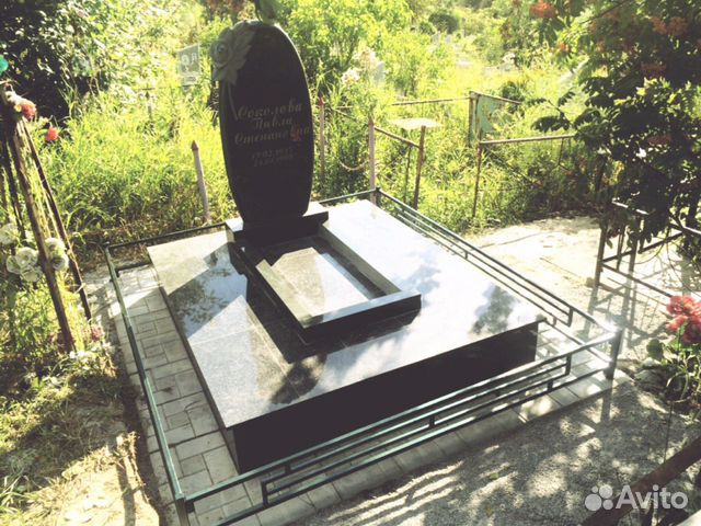 Памятники Оградки Плитка на могилу