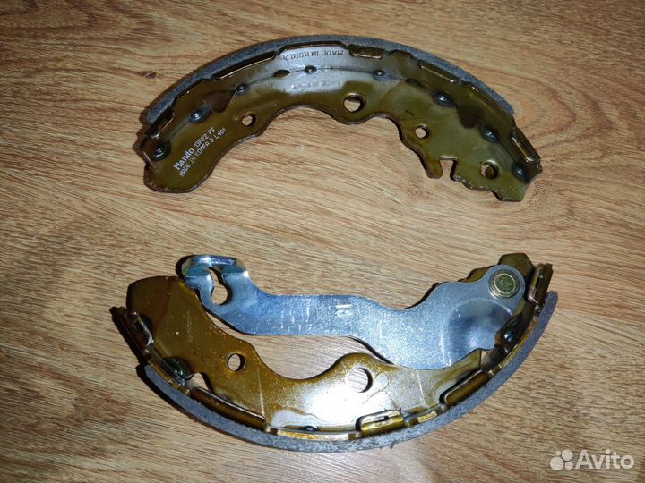 Тормозные колодки Mando MLK20