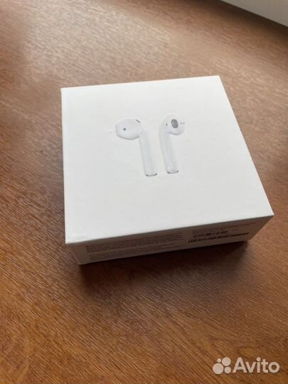 Беспроводные наушники apple airpods