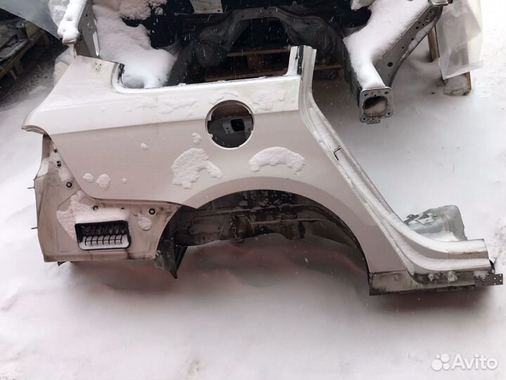 Крыло заднее правое Volkswagen Passat B7 variant