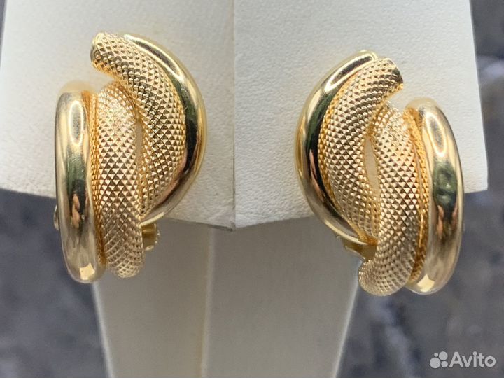 Золотые серьги 750 пробы